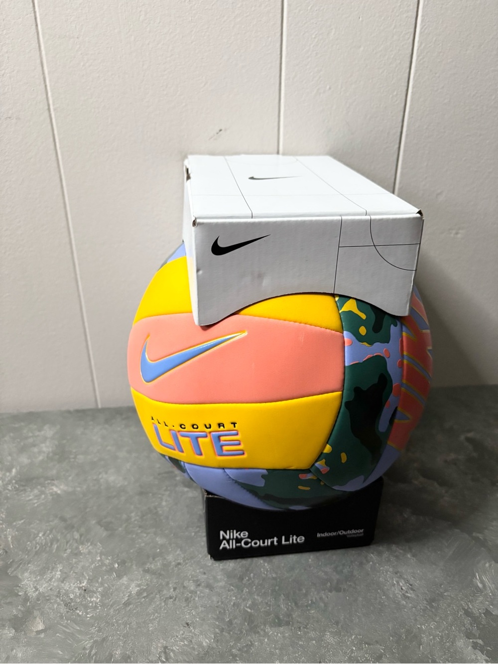 Nike All Court Lite Volleyball new with box